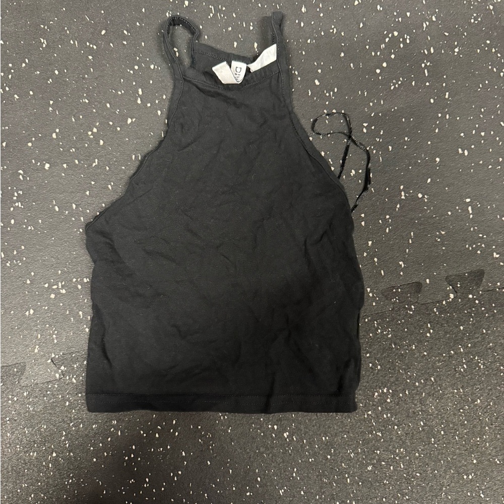 H&M black cropped tank size women’s small